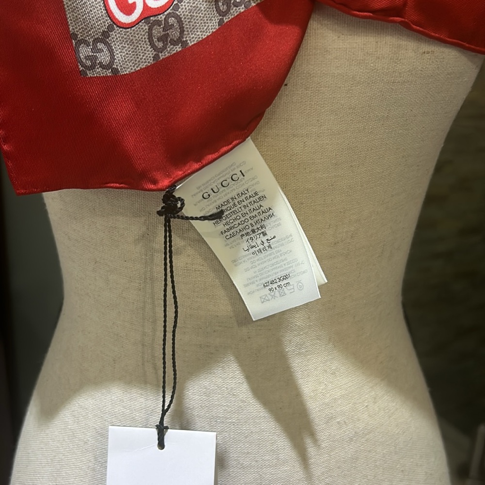 Gucci silk scarf Made in Italy - Picture 3 of 5